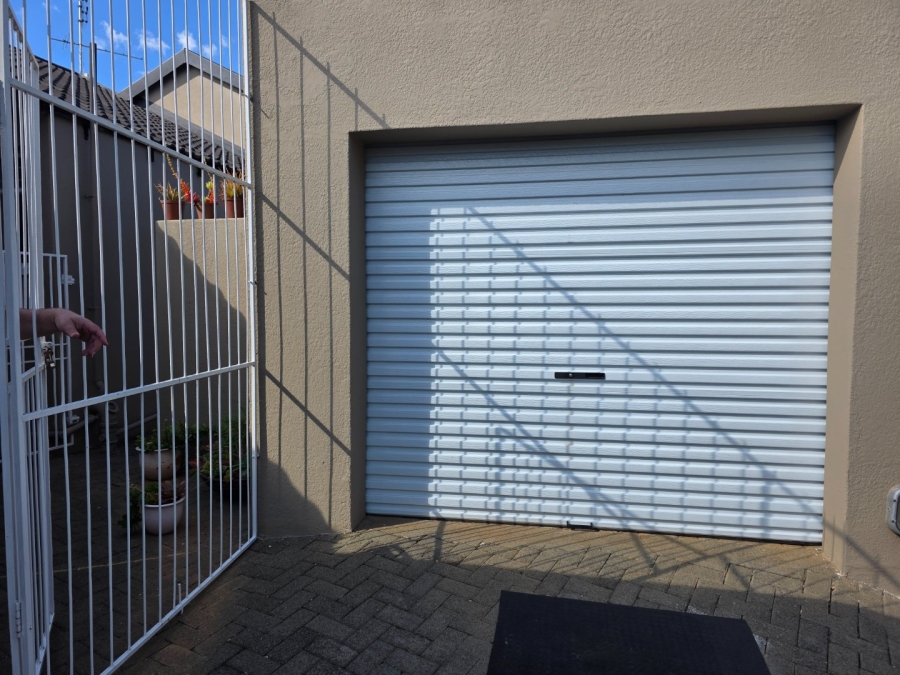 To Let 2 Bedroom Property for Rent in Heuwelsig Free State